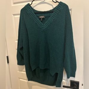 Express Deep V Forest Green Sweater Size Medium Petite
